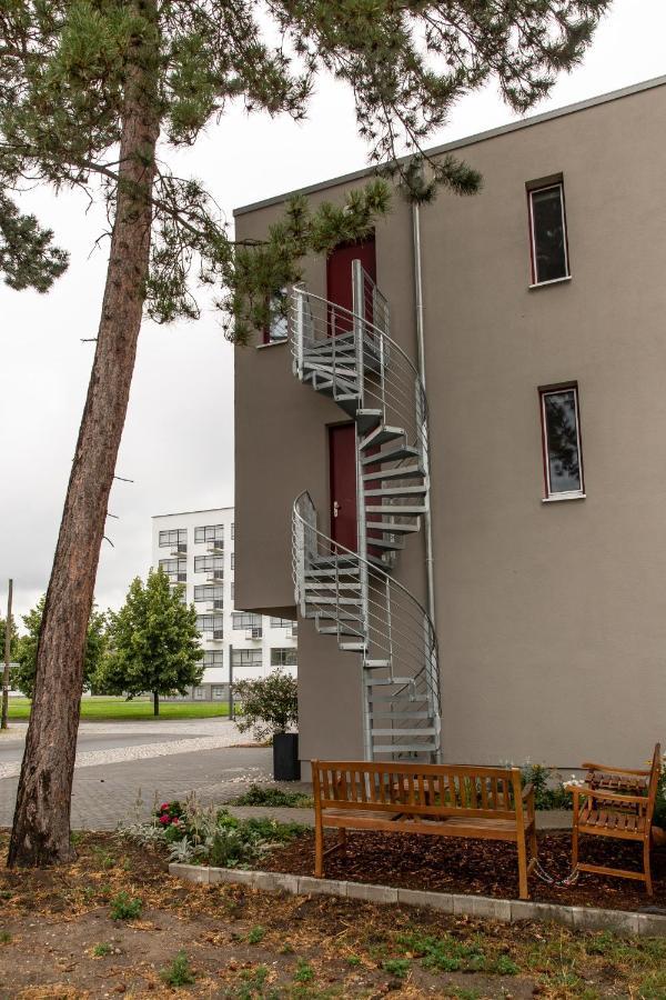 Appartements Am Bauhaus デッサウ エクステリア 写真