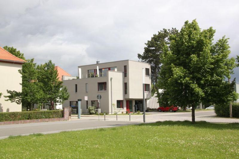 Appartements Am Bauhaus デッサウ エクステリア 写真